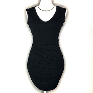 Le Château Bodycon Cocktail Dress Ruched Sides Medium M Black LBD